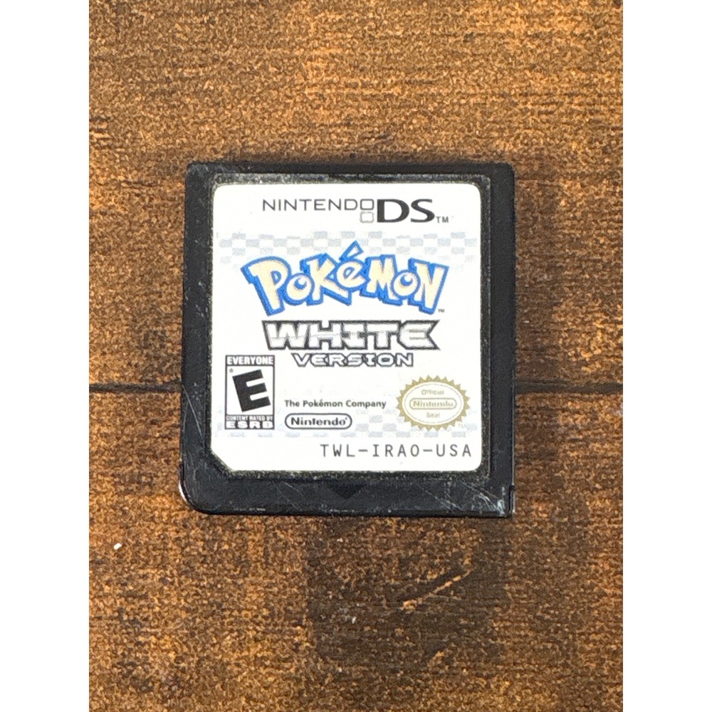 Nintendo Pokemon White Version DS Game Cartridge TWL-IRAO-USA Authentic